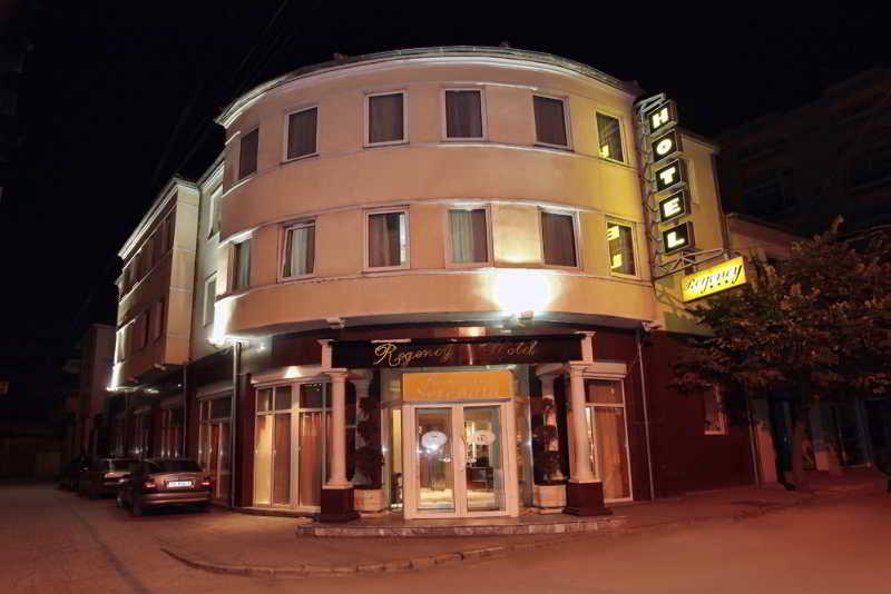 Hotel Regency Корча Екстер'єр фото